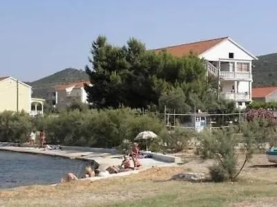 Апартаменты In With Seaview, Terrace, Air Condition, Wifi *